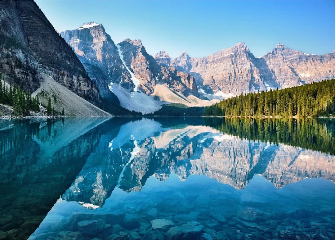 Canada 2026: Earth Observation Investments Analysis
